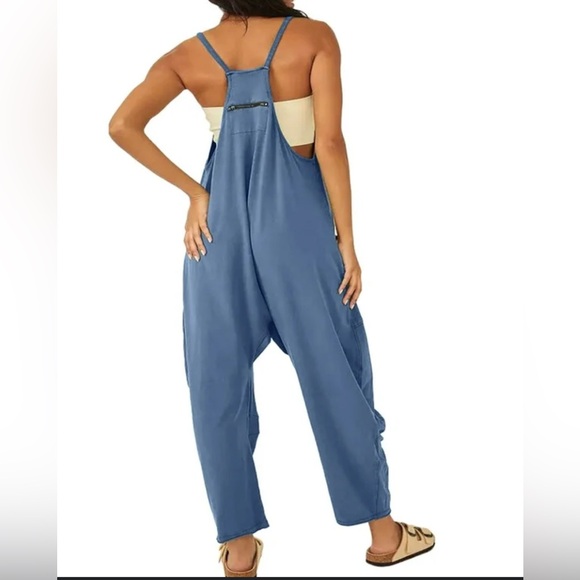 OUFEIYA Women's Dusty Blue Jumpsuit with Zipper Pocket Detail Size US 8 Large - Picture 1 of 6